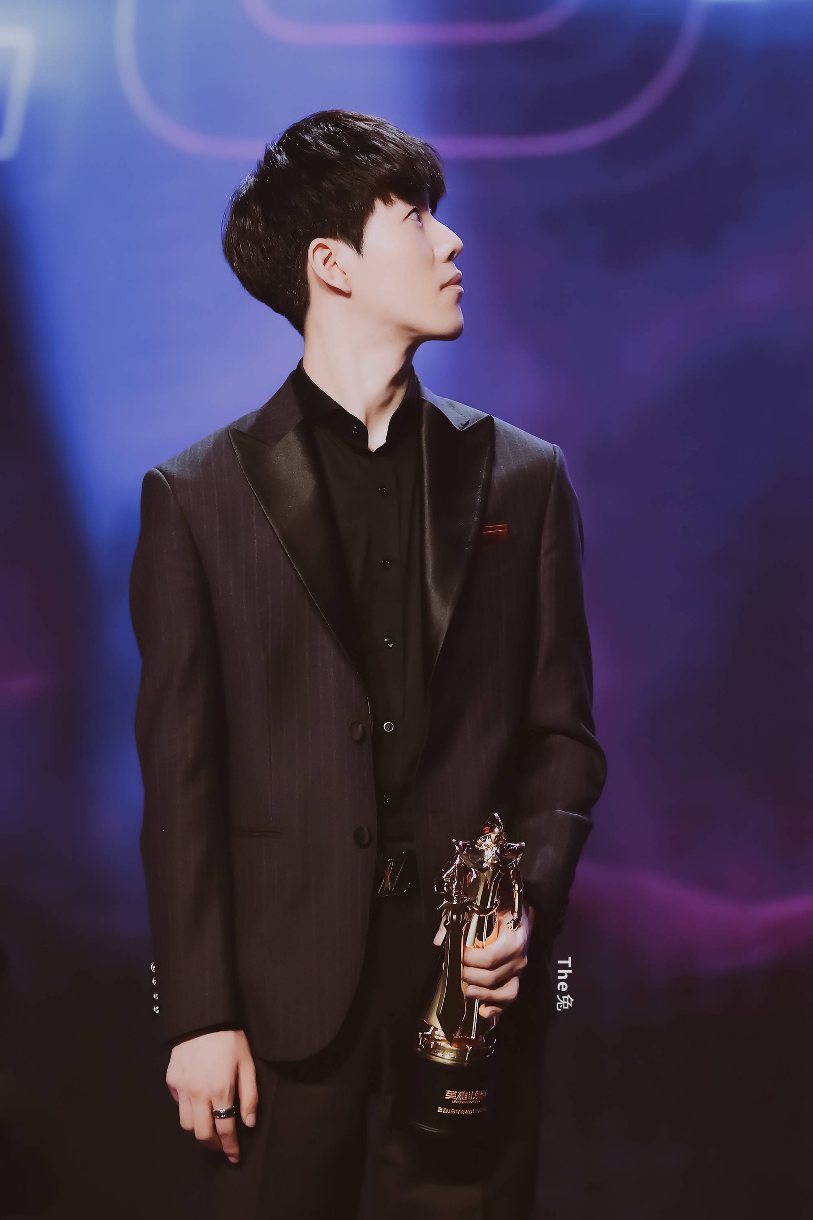 的敏锐嗅觉 的敏锐嗅觉